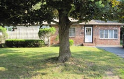 15 Lilian Road, Framingham, MA 01701