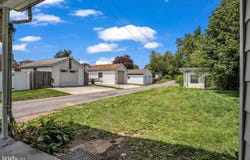 345-347 W PENN STREET, CARLISLE, PA 17013