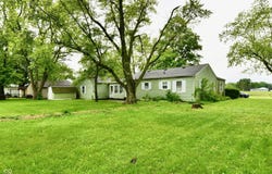 415 N 3rd Street, Elwood, IN 46036