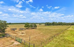 372 Hofferek Rd, Rosanky, TX 78953