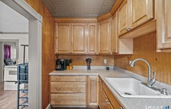 5 Eighth Street, Plainfield, CT 06374