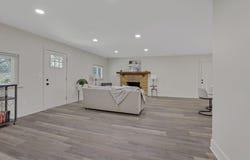 6084 Mink Street SW, Pataskala, OH 43062