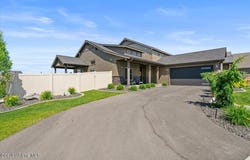 3811 N FOXTAIL RD, Post Falls, ID 83854