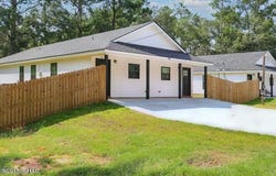 715 Cypress Lane, Picayune, MS 39466
