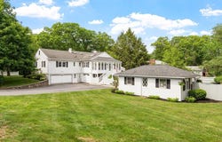 305 High St Ext, Lancaster, MA 01523