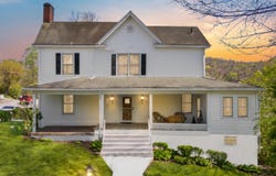 90 Grand Avenue, Beattyville, KY 41311