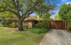 1016 Meadows Drive, Corinth, TX 76208