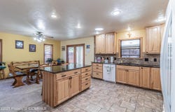 5807 ENGLISH Drive, Farmington, NM 87402