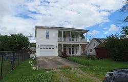 750 Mason Street, Milton, WV 25541