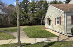 48 S Seas Court, Barnegat, NJ 08005