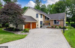 5 SAINT EMILION COURT, WEST DEPTFORD, NJ 08096