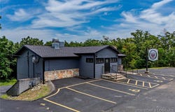 2079 State Hwy Y, Linn Creek, MO 65052
