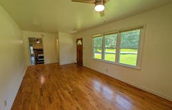2005 W Wood St, PARIS, TN 38242