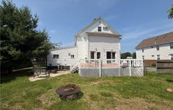1122 Pawtucket Avenue, East Providence, RI 02916