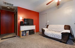 2844 N Summit Avenue, Springfield, MO 65803