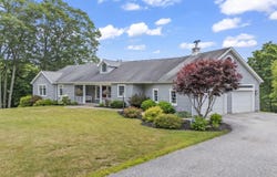 27 Rejane Avenue, Lewiston, ME 04240