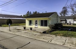 305 S Albany Street, Selma, IN 47383