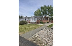407 E H St, Deer Park, WA 99006