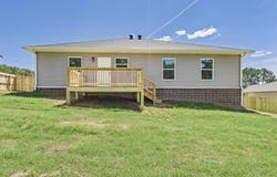 109 Coal Mountain Rd., El Paso, AR 72045