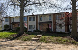 62 Spring Song Court, St Peters, MO 63376