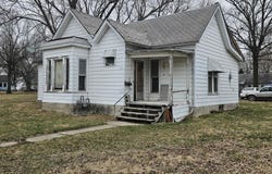 311 N Linden, Lamoni, IA 50140