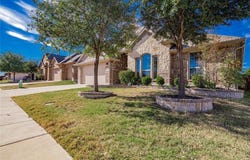 7105 Frenton Terrace, Fort Worth, TX 76131