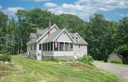 21 Hallczuk Road, Biddeford, ME 04005