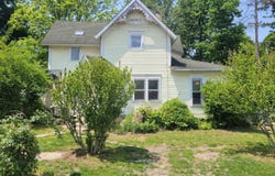 109 N SECOND STREET, LAWRENCE, MI 49064