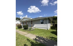 710 CATHERINE Street, Metropolis, IL 62960