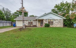 101 Gordon Drive, Azle, TX 76020