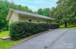 221 Roberts Lane, Lenoir, NC 28645