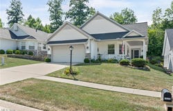 18322 Crystal Lakes Drive, North Royalton, OH 44133