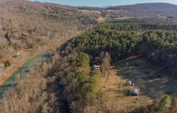 599 Lindsay Ln, Rockbridge Baths, VA 24473