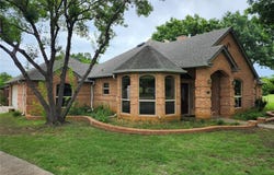 153 Gayle Lane, Highland Village, TX 75077