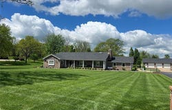 216 COACH Road, Lebanon, MO 65536