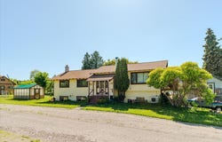 1108 9th Street E, Polson, MT 59860