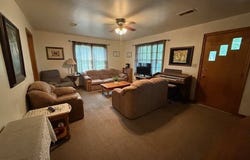 111 N 12th St, Monmouth, IL 61462