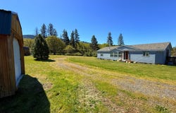 706 Centerville Hwy, Lyle, WA 98635