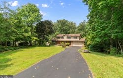 6 MAYBROOK CT, GLEN ARM, MD 21057