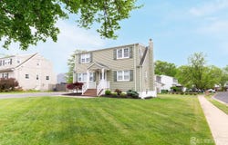 200 Plainfield Road, Edison, NJ 08820