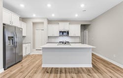 7490 Upper 38th Street N, Oakdale, MN 55128