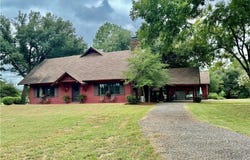 1747 W Hwy 84 Highway, Mexia, TX 76667