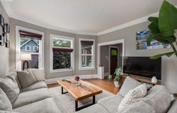 533 NE FARGO ST, Portland, OR 97212