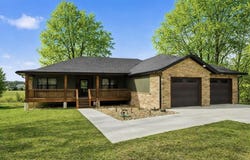 183 Sunshine Avenue, Cabool, MO 65689