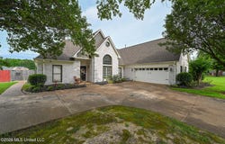6191 Berkshire Circle, Southaven, MS 38671