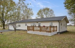 9991 W Farm Rd 124, Bois D Arc, MO 65612