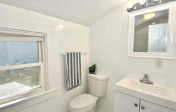 980 Thomas Avenue, Baldwin, NY 11510
