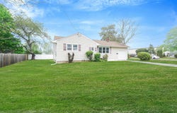 63 Beaver Dam Road, Bellport, NY 11713