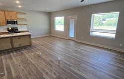 1008 SE 8th, Newton, KS 67114