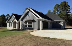 1 Silver Fox Cove, Greenbrier, AR 72058